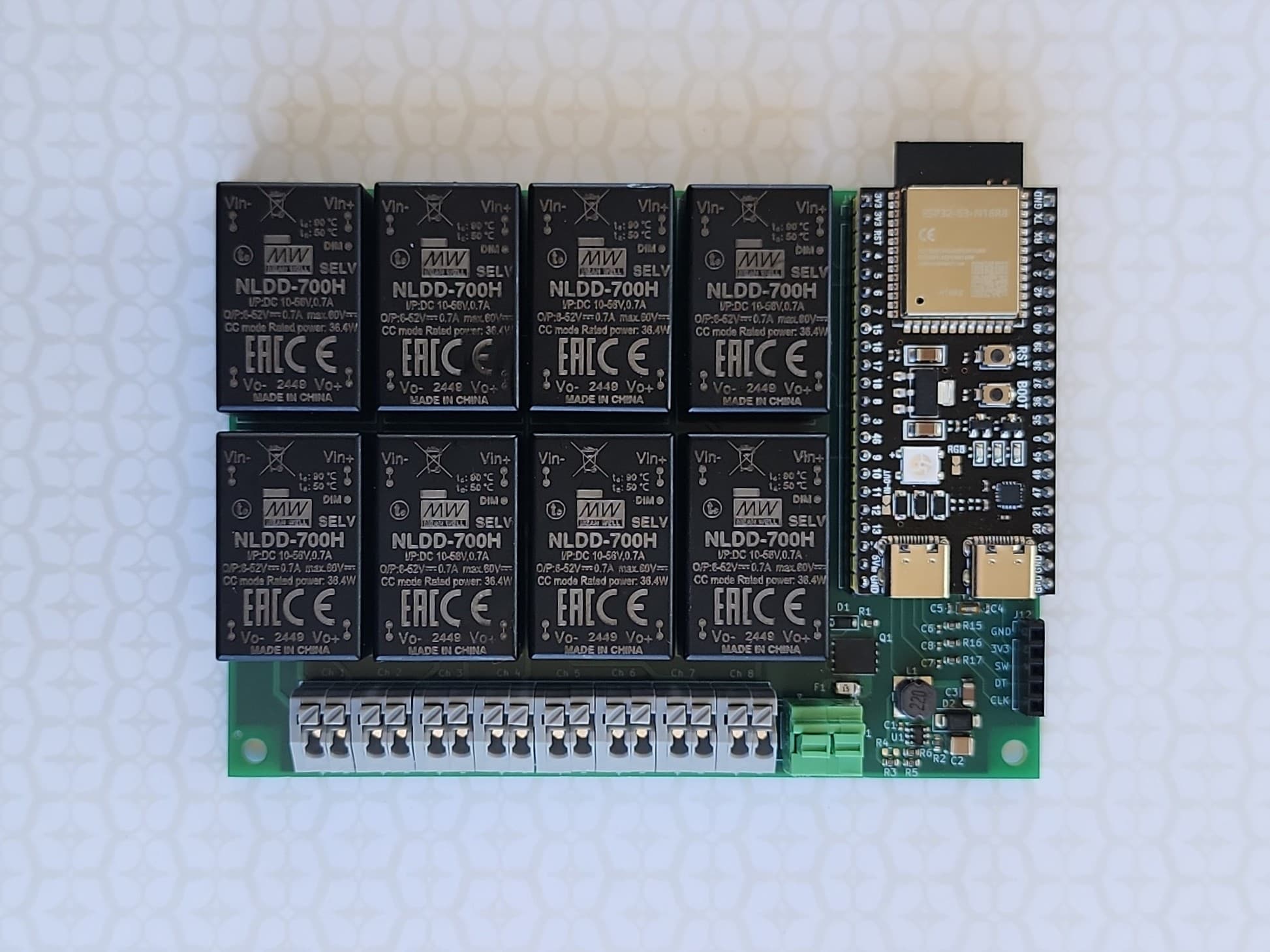 LumaWave LED Controller — full board view